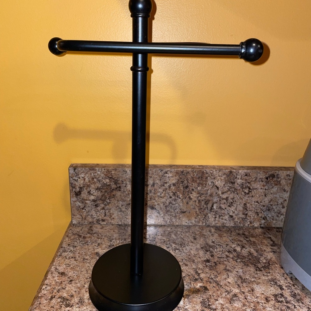 Towel Rack holder - Picture 2 of 4